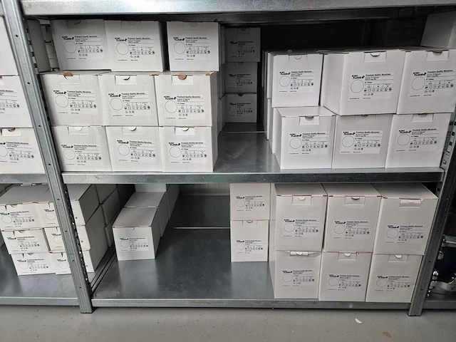 Partij schuurschijven 115 mm | 394 dozen á 50 stuks - afbeelding 13 van  15