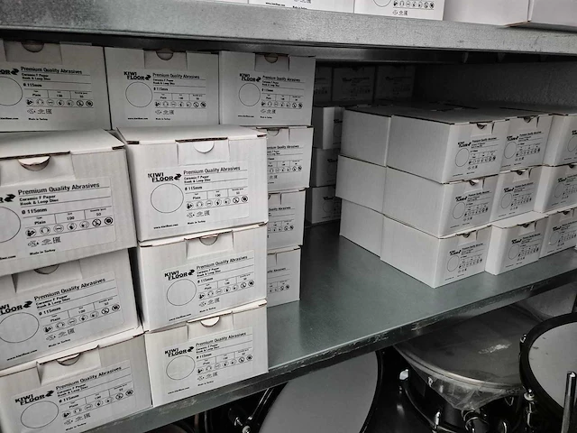 Partij schuurschijven 115 mm | 394 dozen á 50 stuks - afbeelding 15 van  15