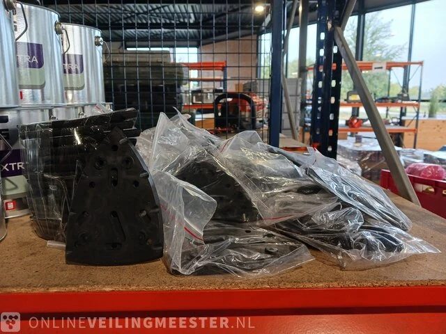 Partij schuurzolen rupes, zwart - afbeelding 1 van  4