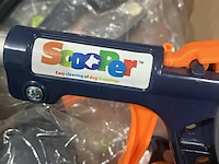 Partij scooper en scooperboxen, dog it up - afbeelding 3 van  7