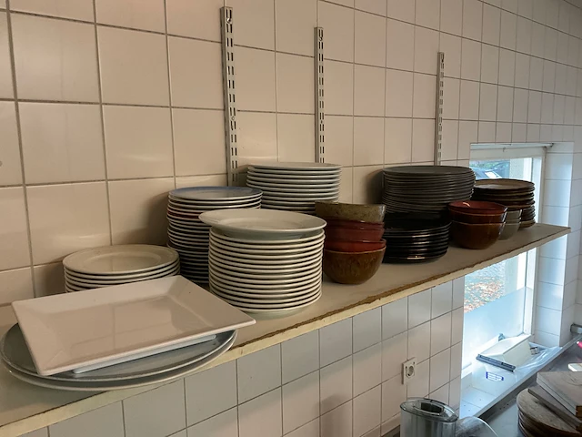 Partij servies - afbeelding 9 van  15