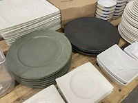 Partij servies - afbeelding 3 van  7