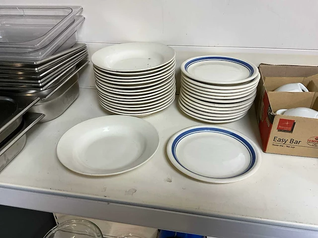 Partij servies - afbeelding 5 van  8