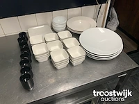 Partij servies - afbeelding 1 van  1