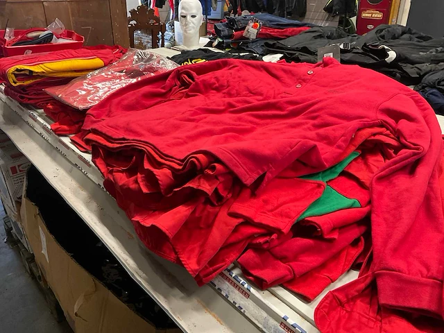 Partij shirts, trui (45x) - afbeelding 3 van  8
