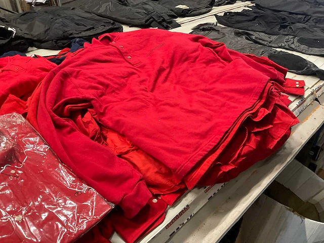 Partij shirts, trui (45x) - afbeelding 6 van  8