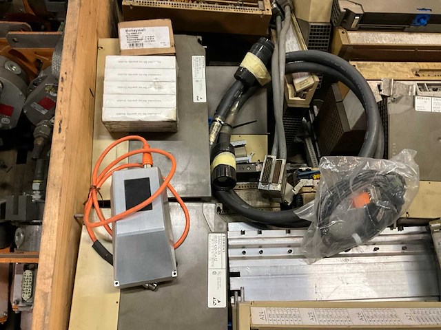 Partij siemens simatic s5 procesapparatuur - afbeelding 4 van  6