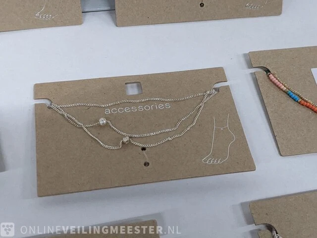 Partij sieraden - afbeelding 6 van  10