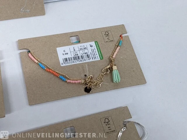 Partij sieraden - afbeelding 7 van  10