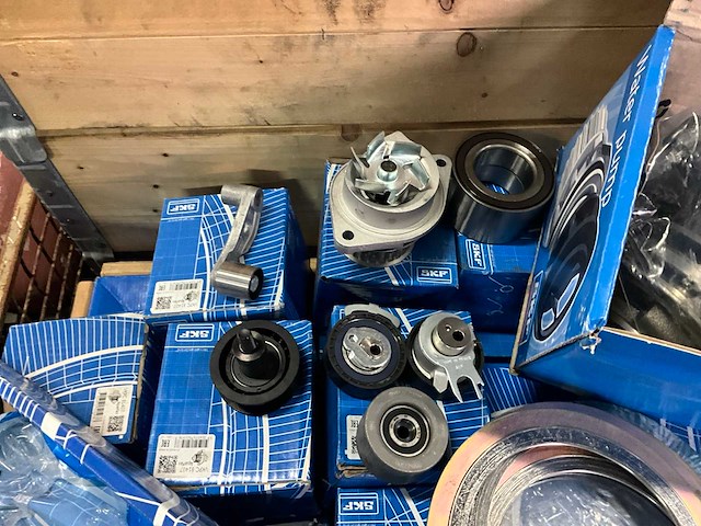 Partij skf machineonderdelen - afbeelding 5 van  7