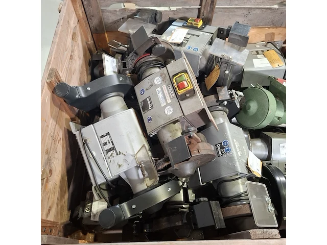 Partij slijpmachines, creusen - afbeelding 10 van  11