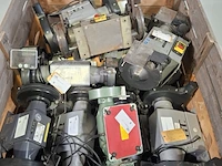 Partij slijpmachines, creusen - afbeelding 2 van  11