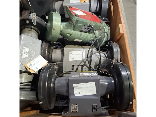 Partij slijpmachines, creusen - afbeelding 7 van  11
