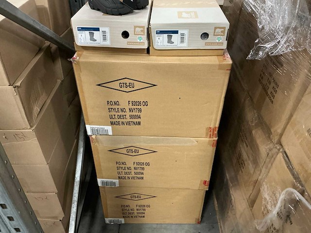 Partij sorel snowboots cub kinderen maat 24&23 (36x) - afbeelding 2 van  7