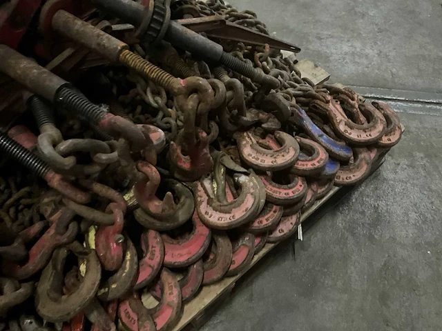 Partij spankettingen,spanners - afbeelding 6 van  7