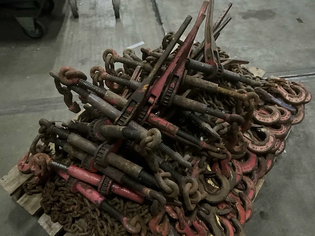 Partij spankettingen,spanners - afbeelding 7 van  7