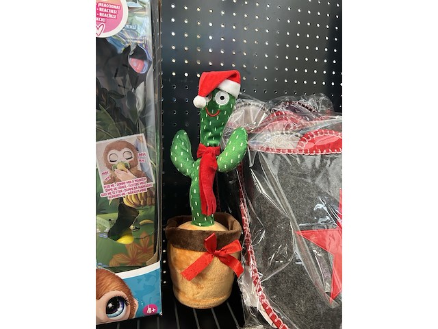 Partij speelgoed en accessoires w.o. furreal, baby clementoni - afbeelding 6 van  6