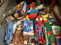 Partij speelgoed w.o. casdon dyson, paw patrol, hot wheels mario bros, clementoni bumba - afbeelding 3 van  9