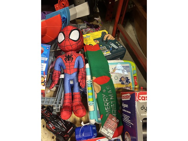 Partij speelgoed w.o. casdon dyson, paw patrol, hot wheels mario bros, clementoni bumba - afbeelding 8 van  9