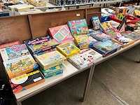 Partij speelgoed - afbeelding 1 van  6