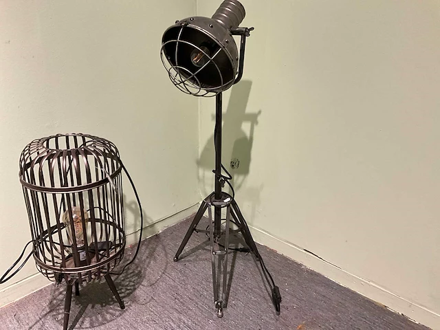 Partij spiegels en lampen - afbeelding 5 van  7