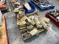 Partij spijkers - afbeelding 2 van  7