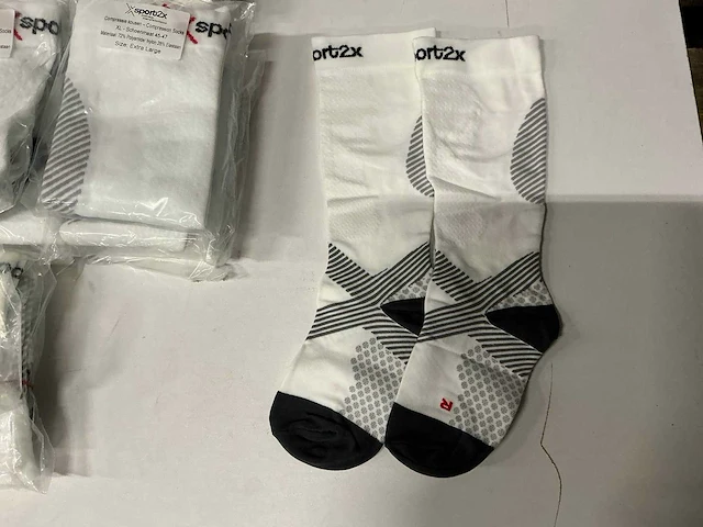 Partij sport2x compressie kousen (176x) - afbeelding 7 van  14