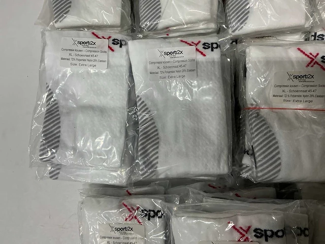 Partij sport2x compressie kousen (176x) - afbeelding 11 van  14