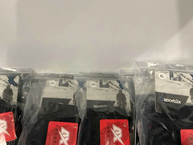 Partij sport2x winter gloves (36x) - afbeelding 7 van  8