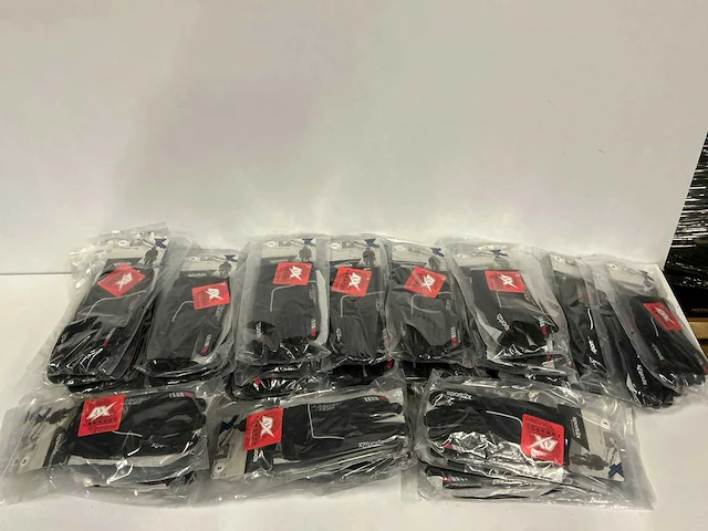 Partij sport2x winter gloves (44x) - afbeelding 1 van  10