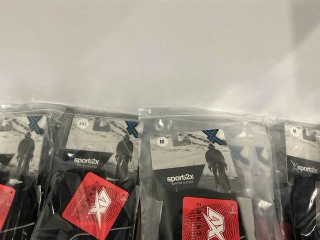 Partij sport2x winter gloves (44x) - afbeelding 7 van  10