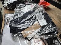 Partij (sport)kleding w.o. gymshark, h&m, puma - afbeelding 8 van  8