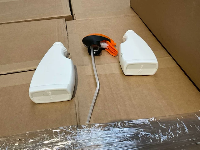 Partij spray flacon met trigger spray - afbeelding 2 van  5