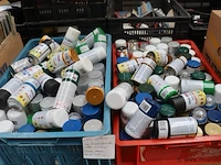 Partij spuitbussen t.b.v. decoratie doeleinden/hobby - afbeelding 1 van  10