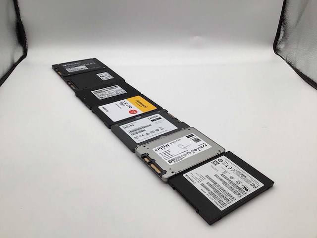 Partij ssd schijven interne hardeschijf (7x) - afbeelding 1 van  3