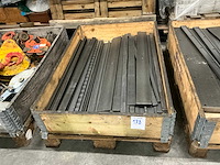 Partij staal (circa 434kg) - afbeelding 1 van  4