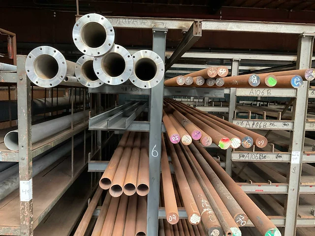 Partij stafmateriaal - afbeelding 7 van  10