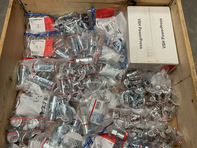 Partij stalen persfittingen, 290 stuks - afbeelding 3 van  3