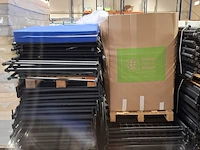 Partij stapelbedden in onderdelen - afbeelding 8 van  11