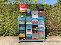 Partij stapelkratten zonder kar - afbeelding 1 van  2