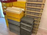 Partij stapelkratten - afbeelding 2 van  2