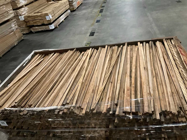 Partij stapellatten ca. 2,5 m³ - afbeelding 4 van  4