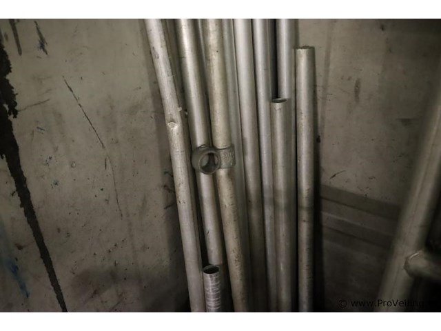 Partij steiger-onderdelen - afbeelding 2 van  3