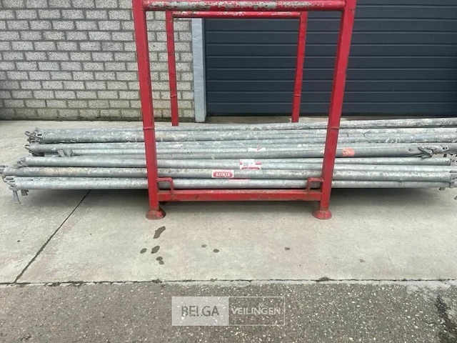 Partij steigermateriaal - afbeelding 1 van  3