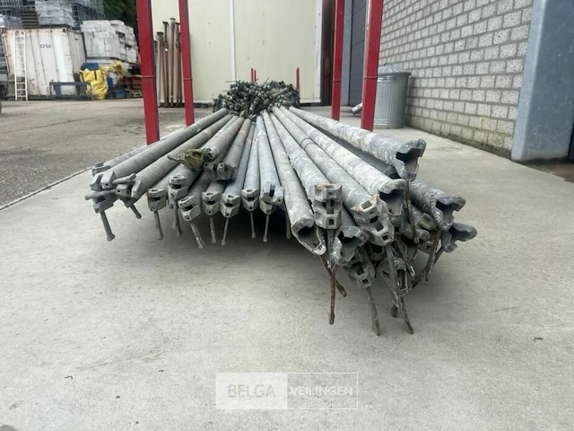 Partij steigermateriaal - afbeelding 3 van  3