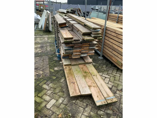 Partij steigerplanken 200x30mm - afbeelding 3 van  3