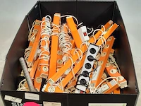 Partij stekkerblokken en labonderdelen - afbeelding 2 van  5