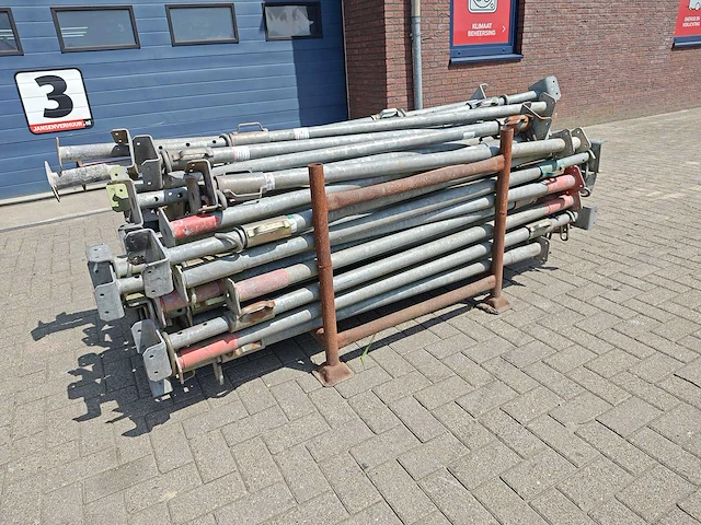 Partij stempels - afbeelding 1 van  8