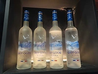 Partij sterke drank, circa 40 flessen - afbeelding 2 van  3