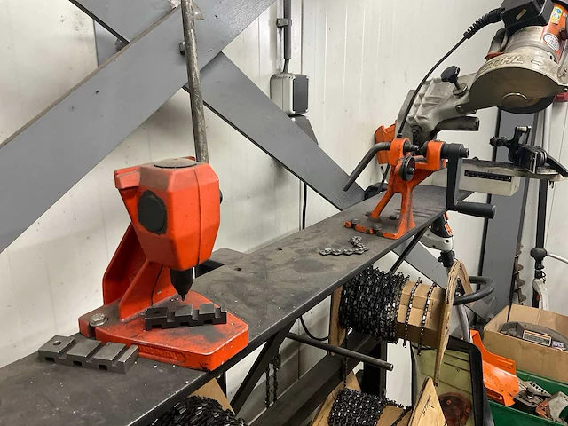 Partij stihl kettingzaag kettingen - afbeelding 3 van  8